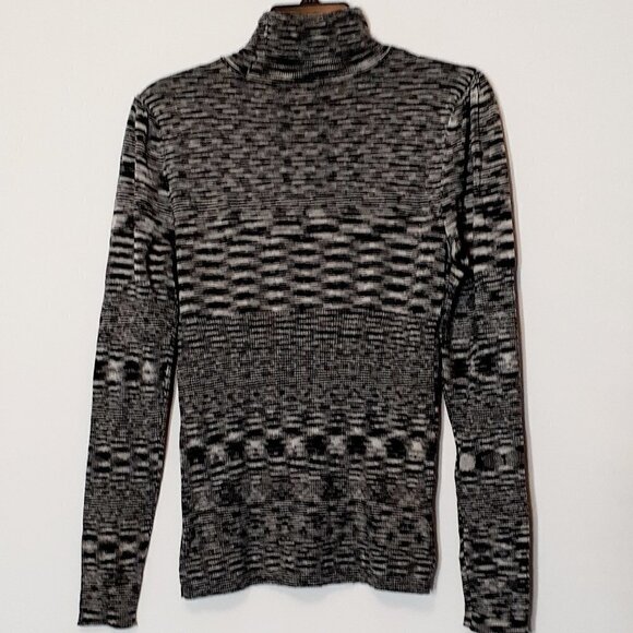 ARTISAN Slim Fit Turtleneck Sweater; Gray; Size Medium - Picture 3 of 5